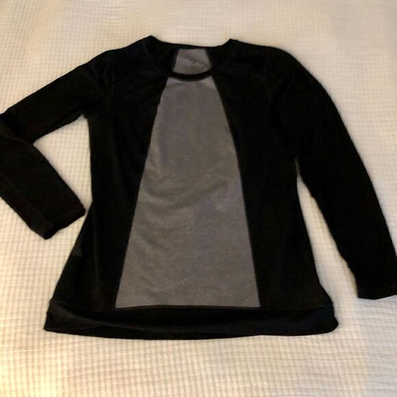 Cabi black & grey “Dynamo” athletic long sleeve pullover. - Picture 3 of 4